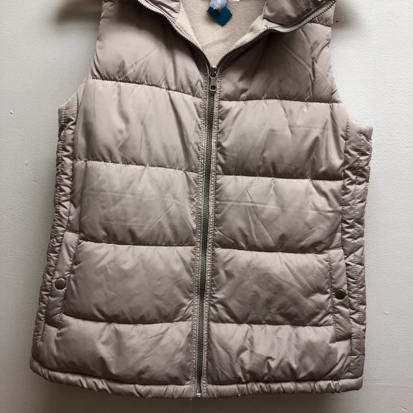 Old navy cream zip vest - Picture 3 of 5
